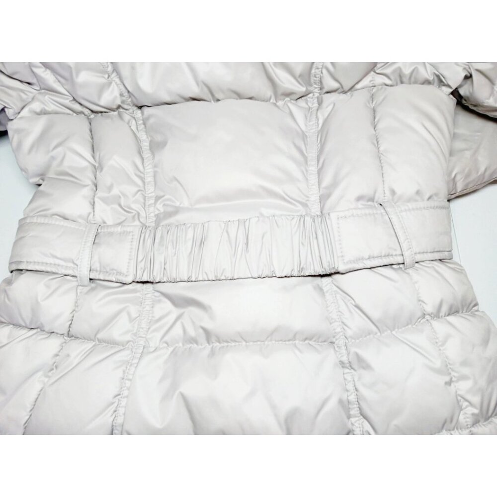 Long winter puffer coat with duffle button design with a zip closure - Picture 10 of 15